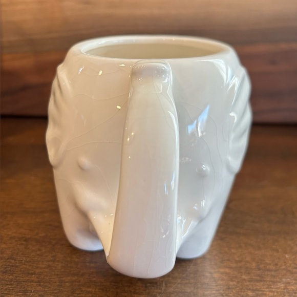 Tag Brand Elephant Coffee Cup - White Ceramic Some Flaws Please Review Pictures. - Picture 2 of 7